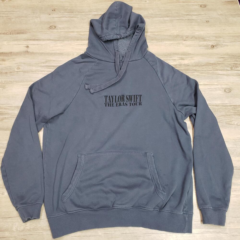 Taylor Swift Hoodie Mens XS Gray Eras Tour 2023 2024 Pullover Fleece Sweatshirt